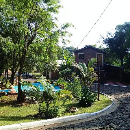 Cabanas Y Boungalow Don Oscar Hotel Encarnación Kültér fotó