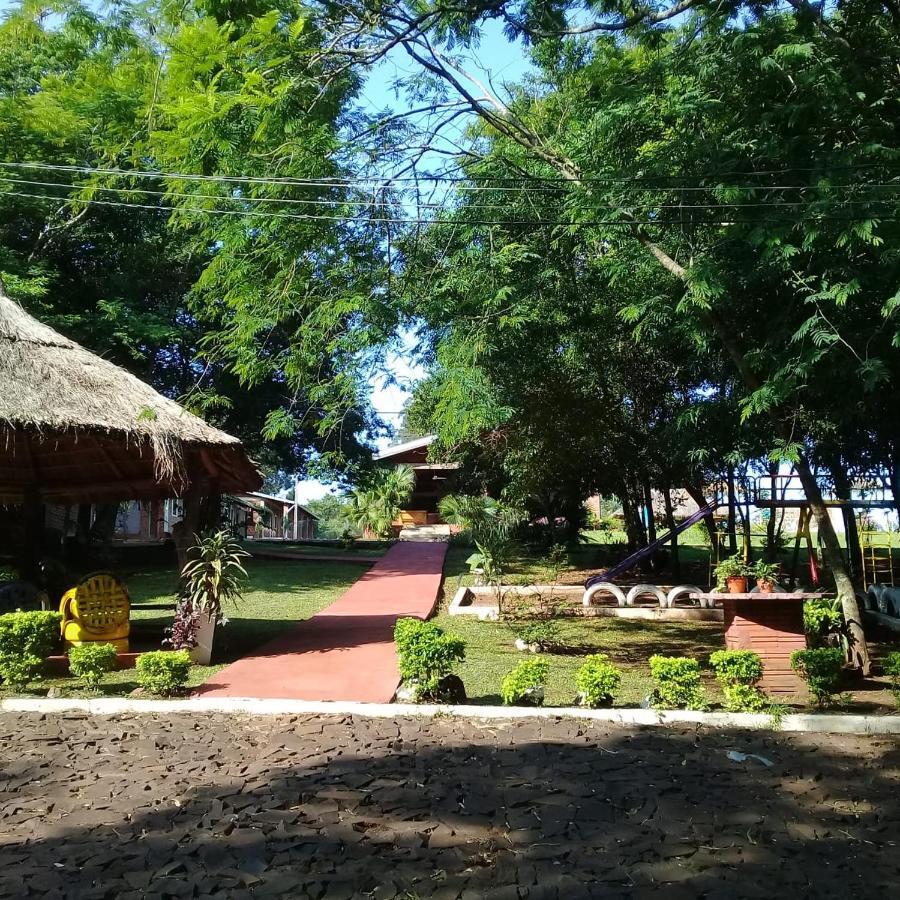 Cabanas Y Boungalow Don Oscar Hotel Encarnación Kültér fotó
